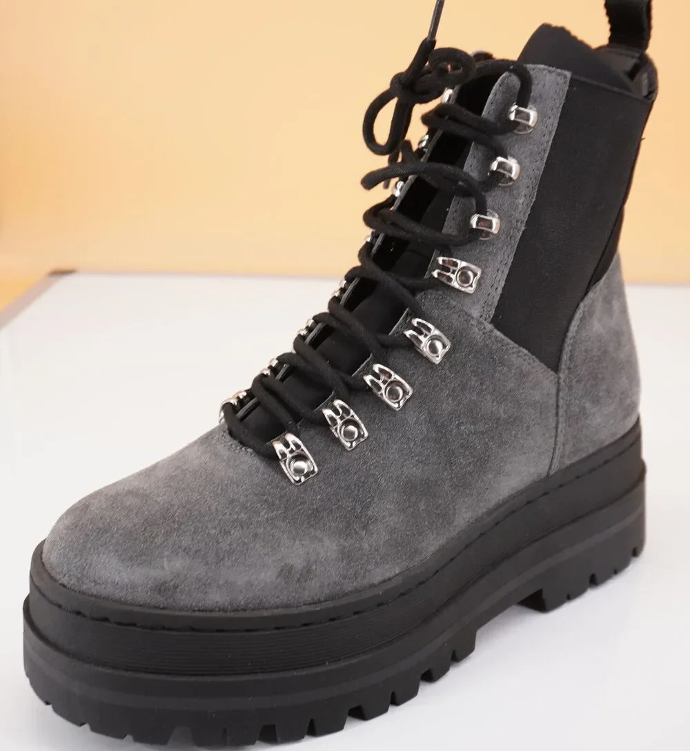 Marc Fisher Plune Lace-Up Lug Sole Bootiet SZ 8.5 biker Lugg Grey Suede $250